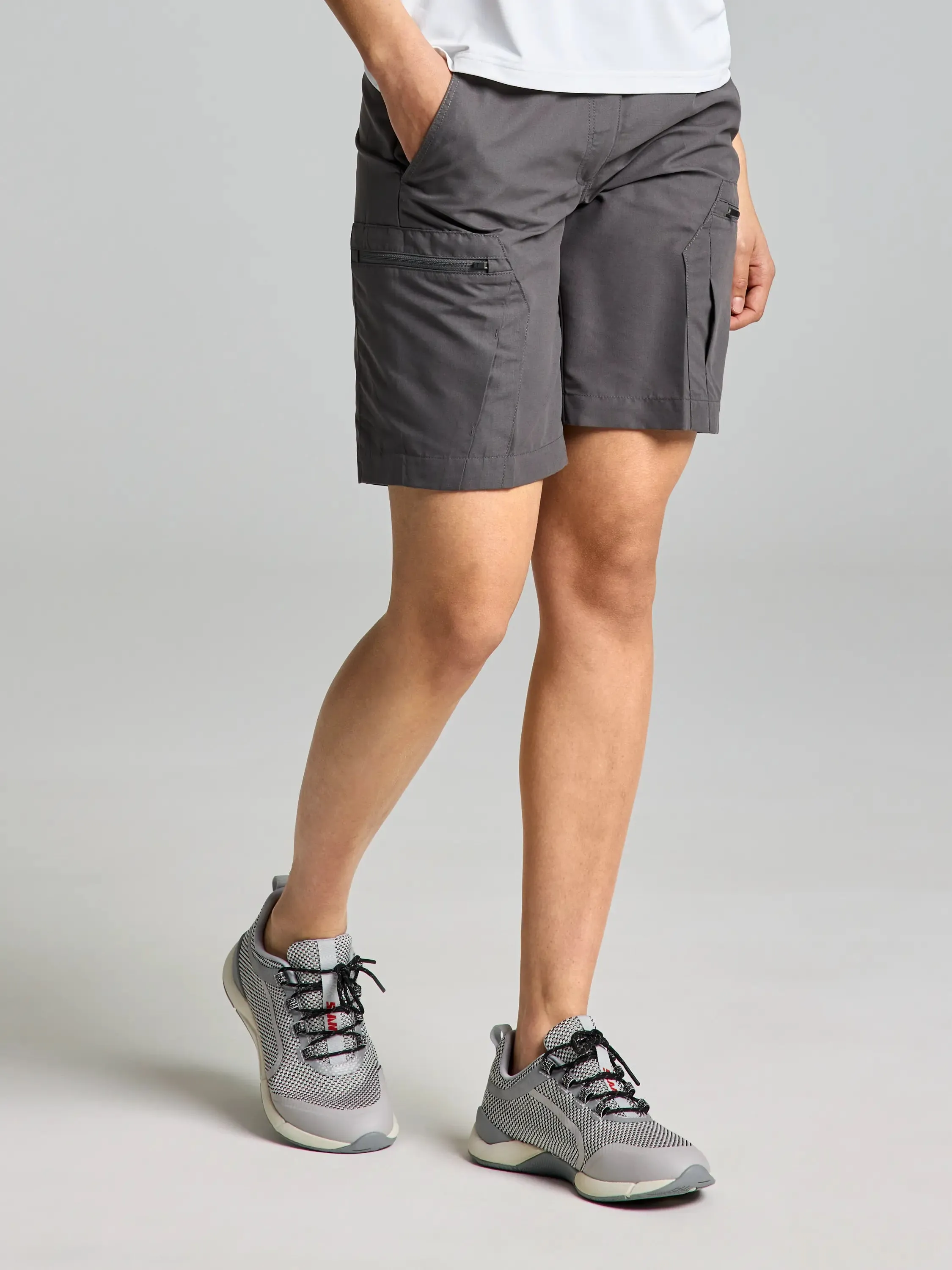 ACTIVE WOMAN CARGO SHORT