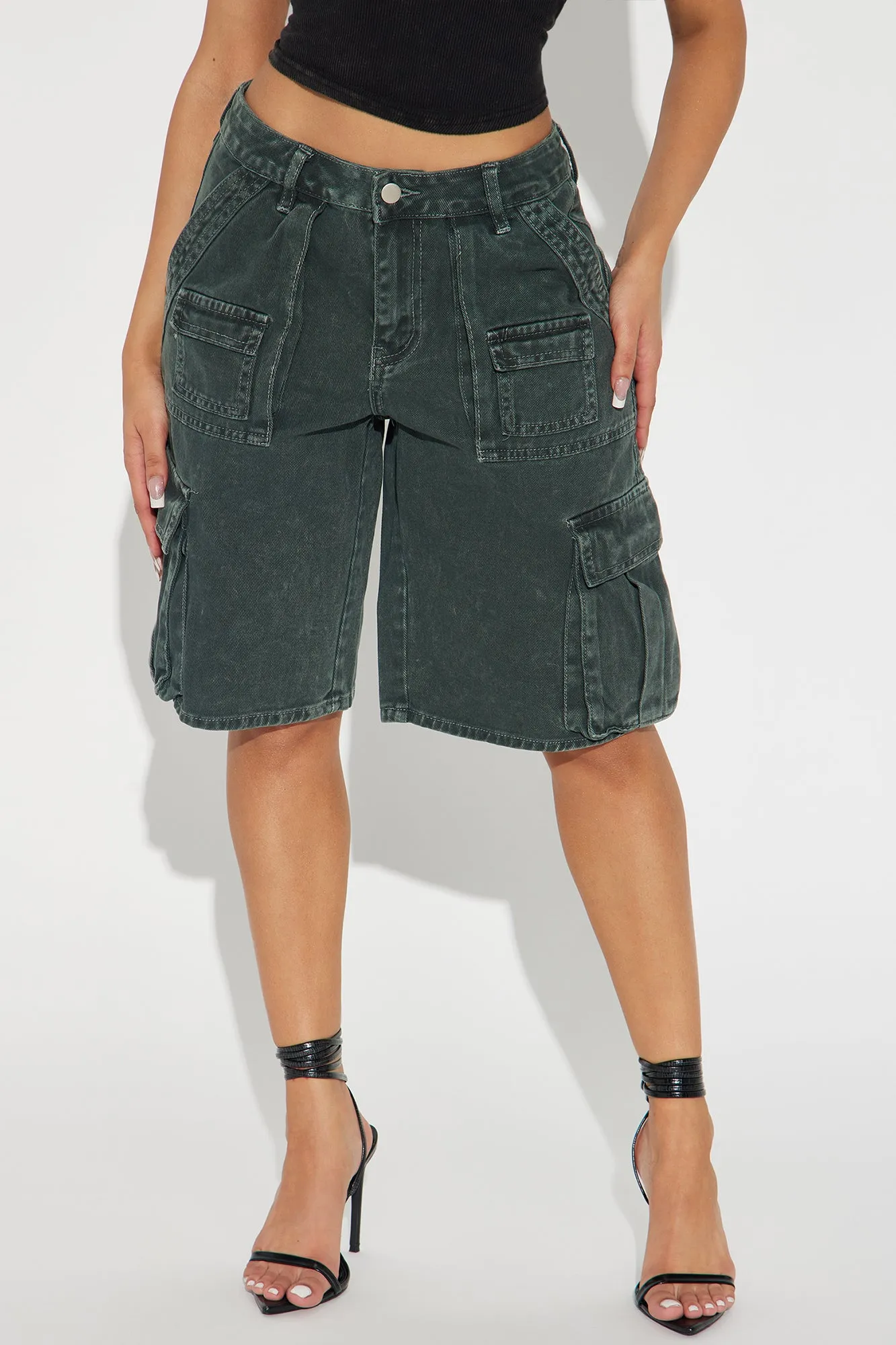 Ada Acid Wash Cargo Jorts - Green