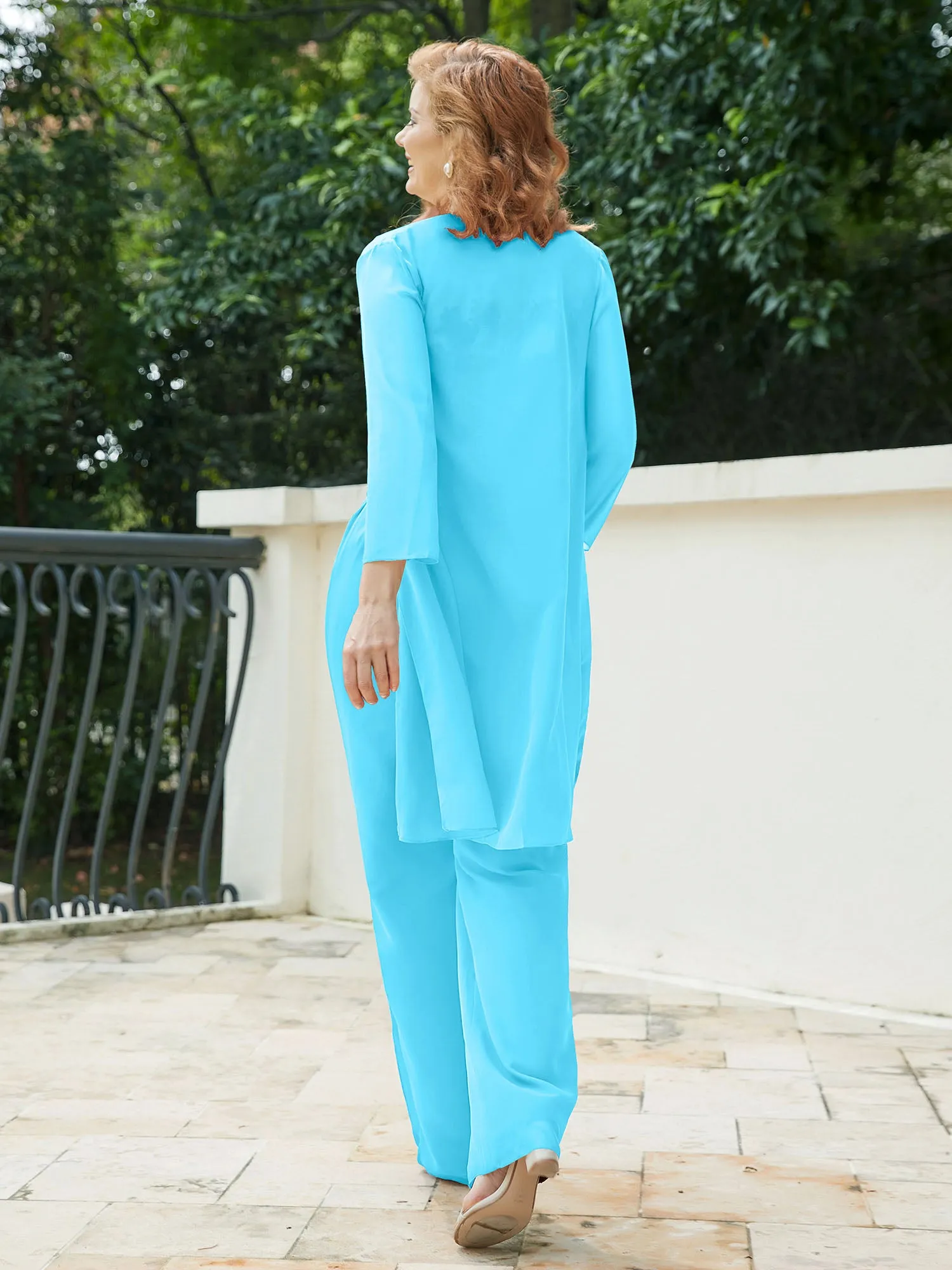 Chic Lace Top Pant Suit with Jacket Pool