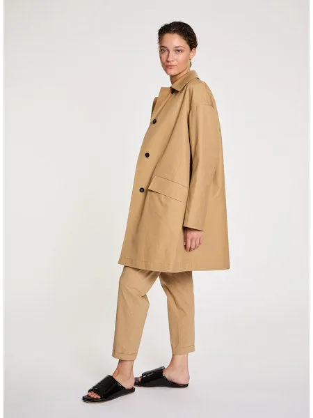 Lis Lareida Glennie Overcoat in Beige