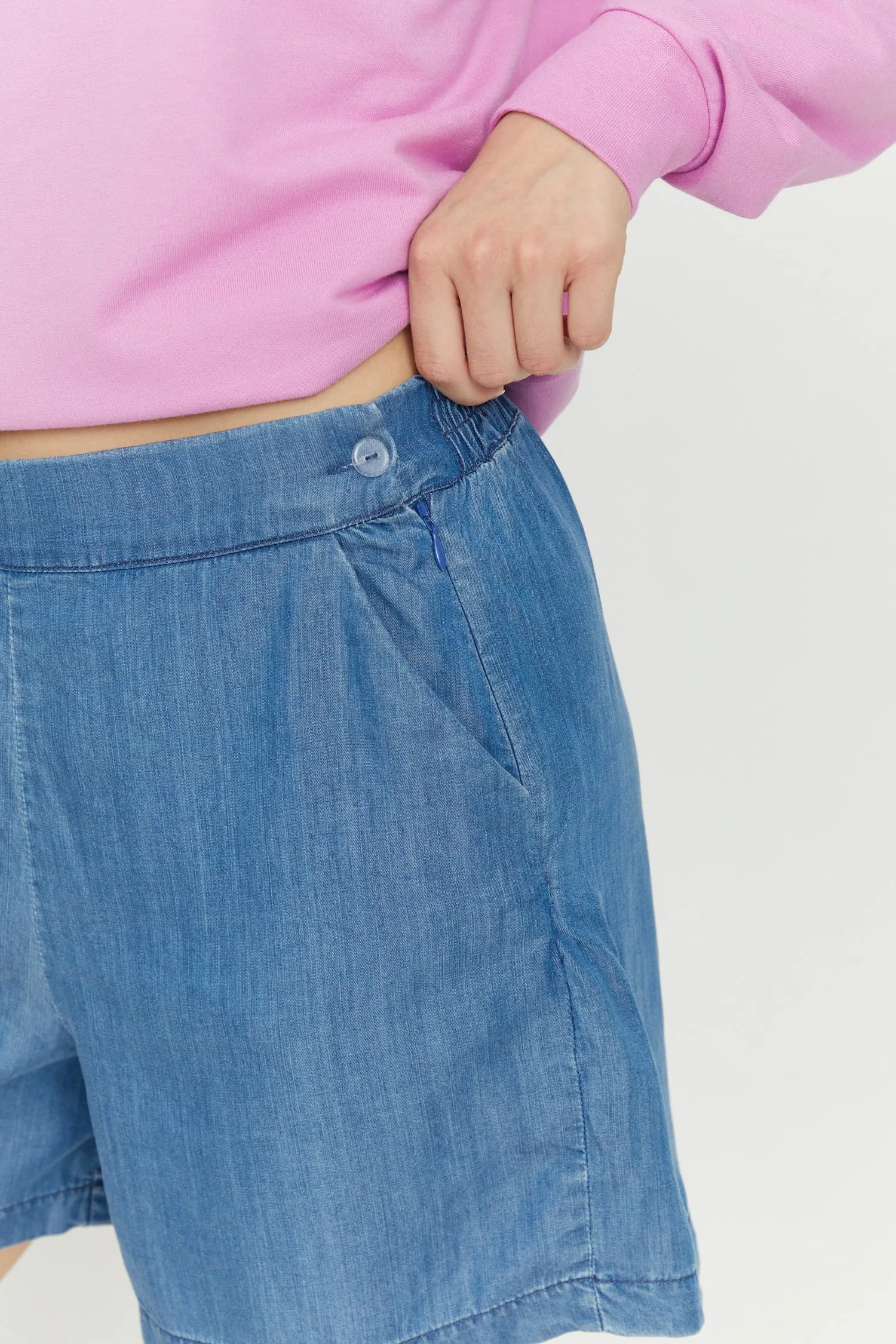 Tivi Shorts