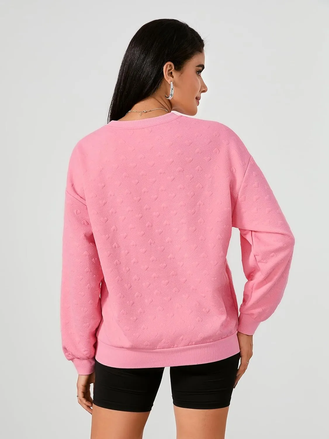 Verdusa Women's Oversized Sweatshirt Fall Outfits Embossed Long Sleeve Hoodies Crewneck Fashion 2024 Trendy Pullover Top