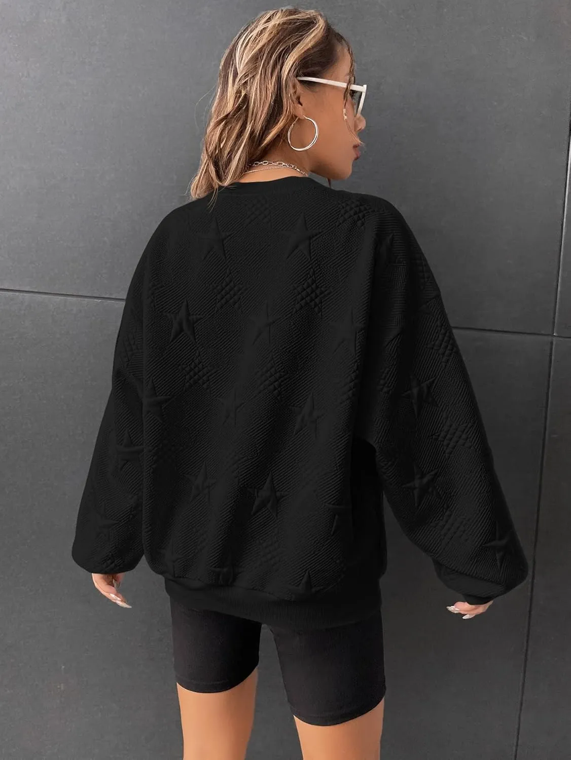 Verdusa Women's Oversized Sweatshirt Fall Outfits Embossed Long Sleeve Hoodies Crewneck Fashion 2024 Trendy Pullover Top